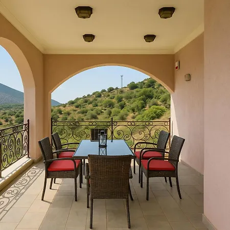 Filistron Seaview Bliss - Coastal Charm Hideaway Villa *