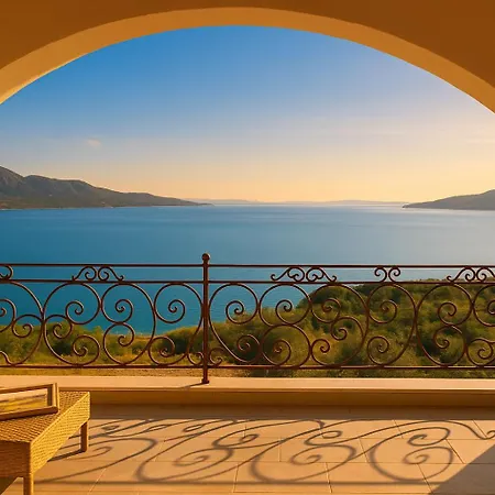 Filistron Seaview Bliss - Coastal Charm Hideaway Villa Taktikoupoli