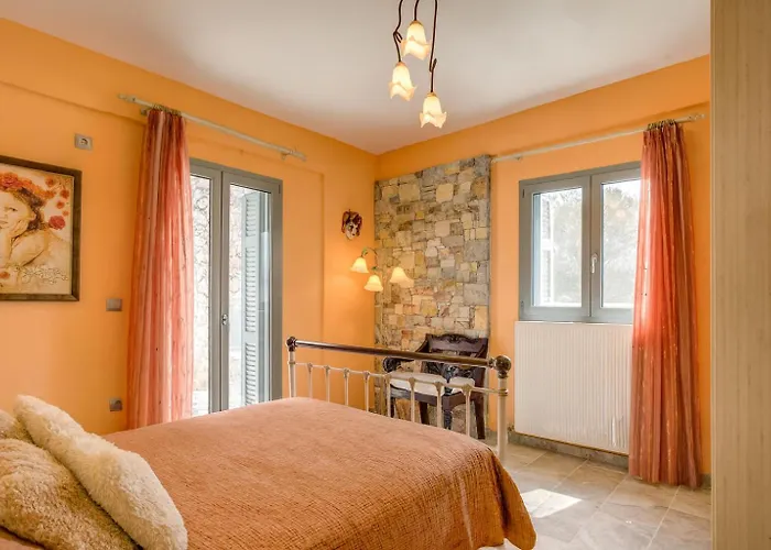 Filistron Seaview Bliss - Coastal Charm Hideaway Villa *